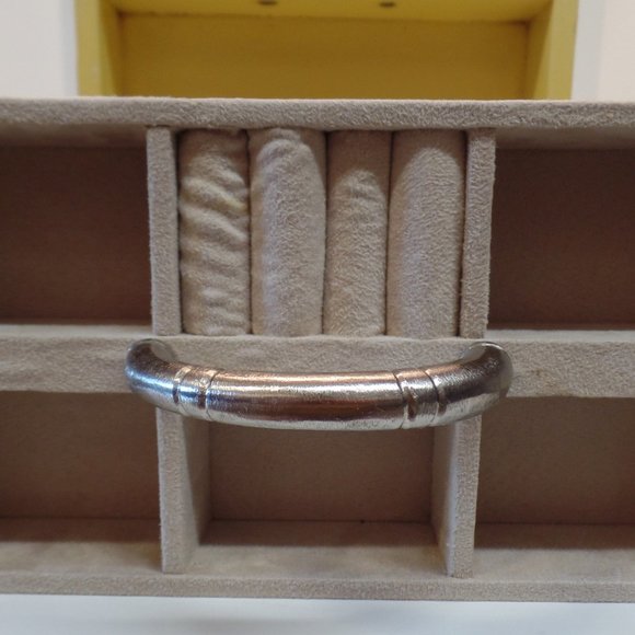 Global Views Made in India Artisan Jewelry Box